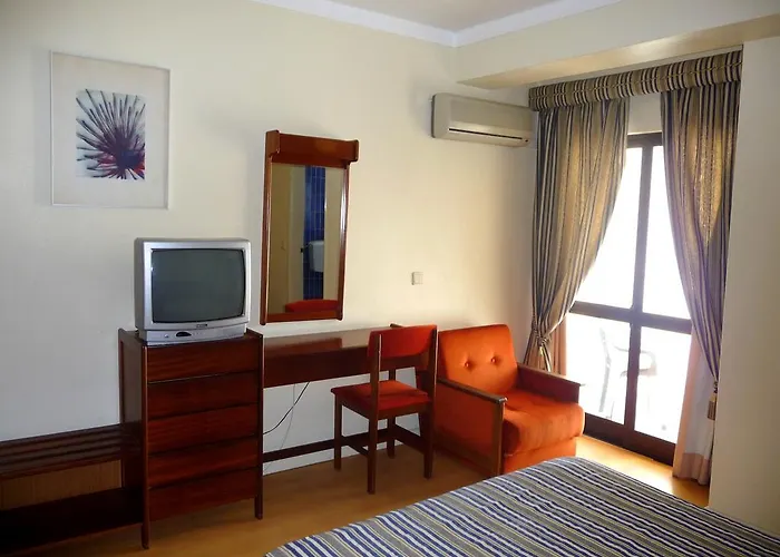 Отель Tamargueira