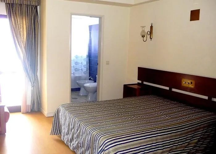 Отель Tamargueira 3*